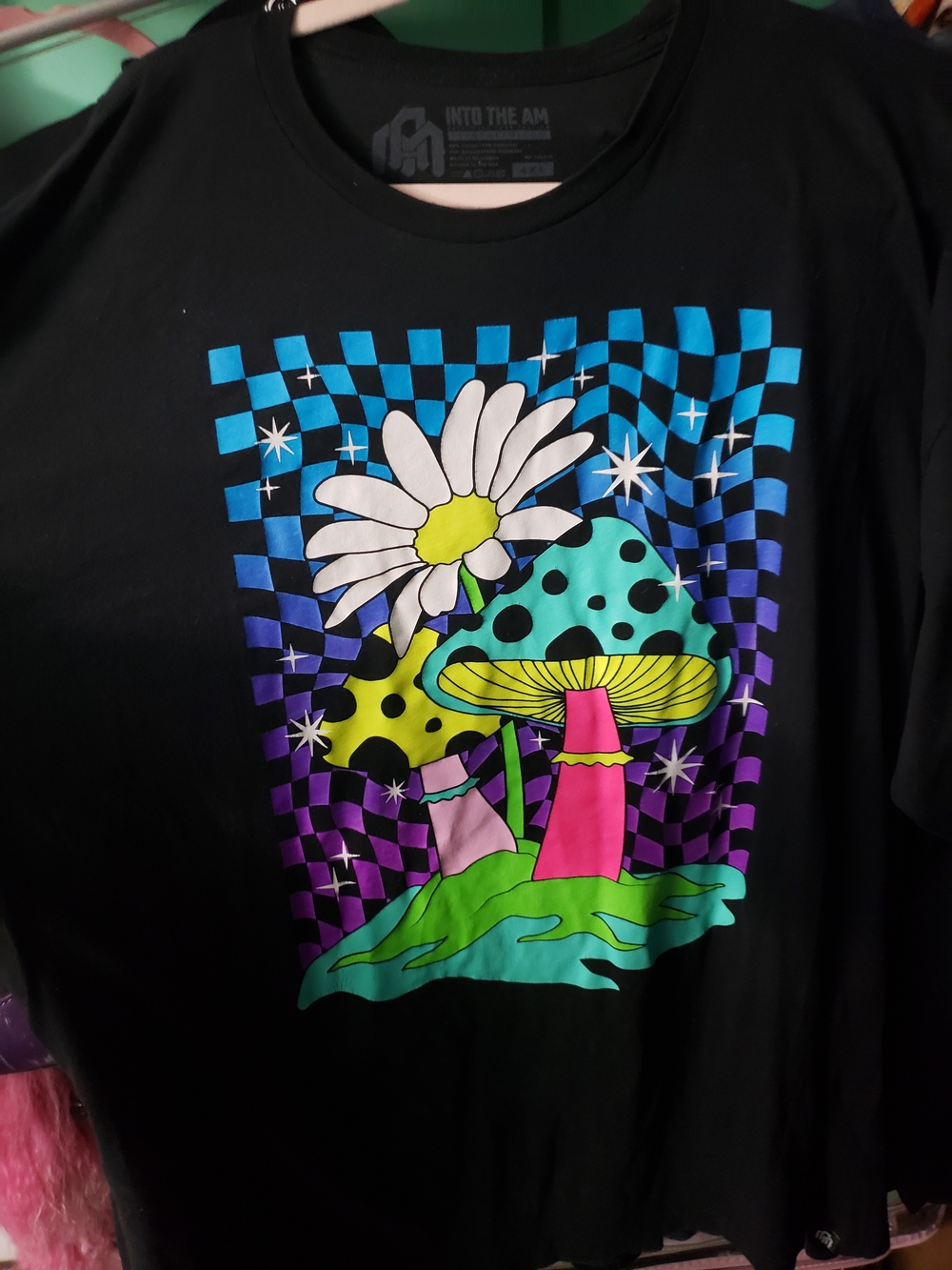 Into The AM Black Graphic Tee with Psychedelic Mushroom & Daisy Print